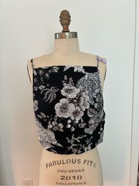 Lela Rose Navy & White Floral Crop Top